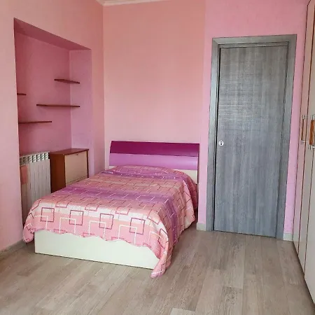 Ambra House Apartament *